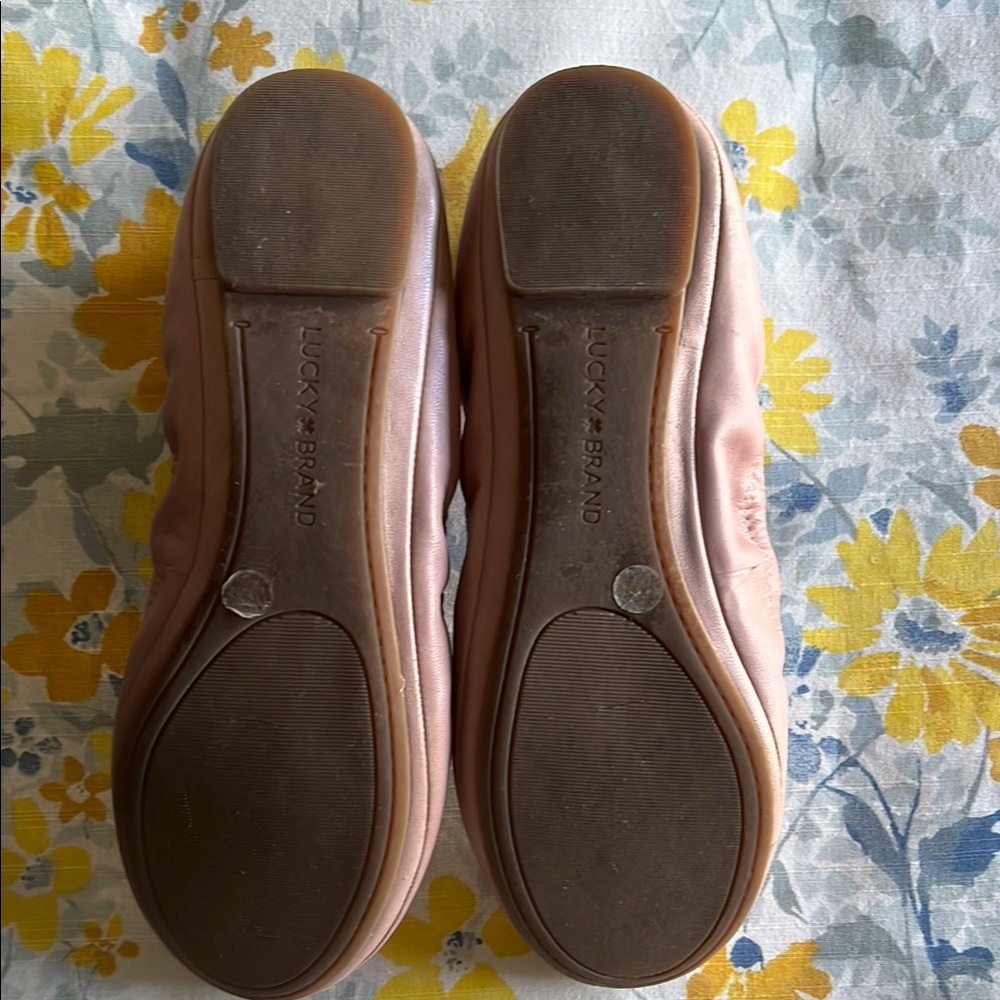 Lucky Brand Women's Pink Ballet Flats - Picture 7 of 8